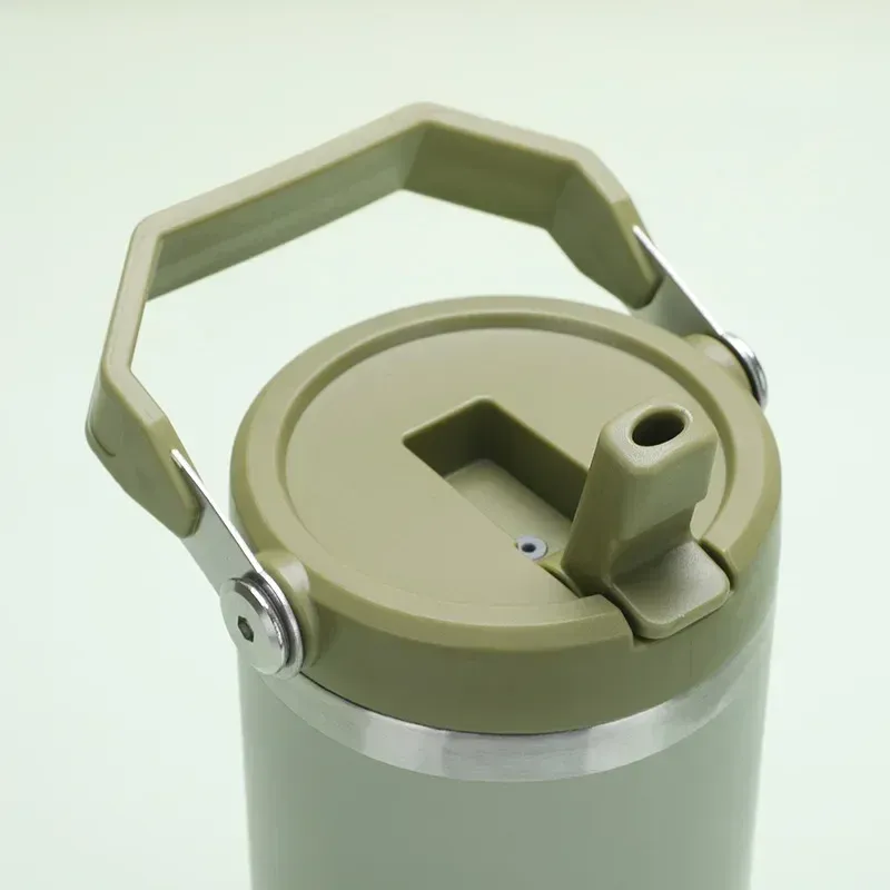 Gobelet isotherme sous vide en acier inoxydable avec couvercle et poignée, 20/30 oz, 1 pièce 3