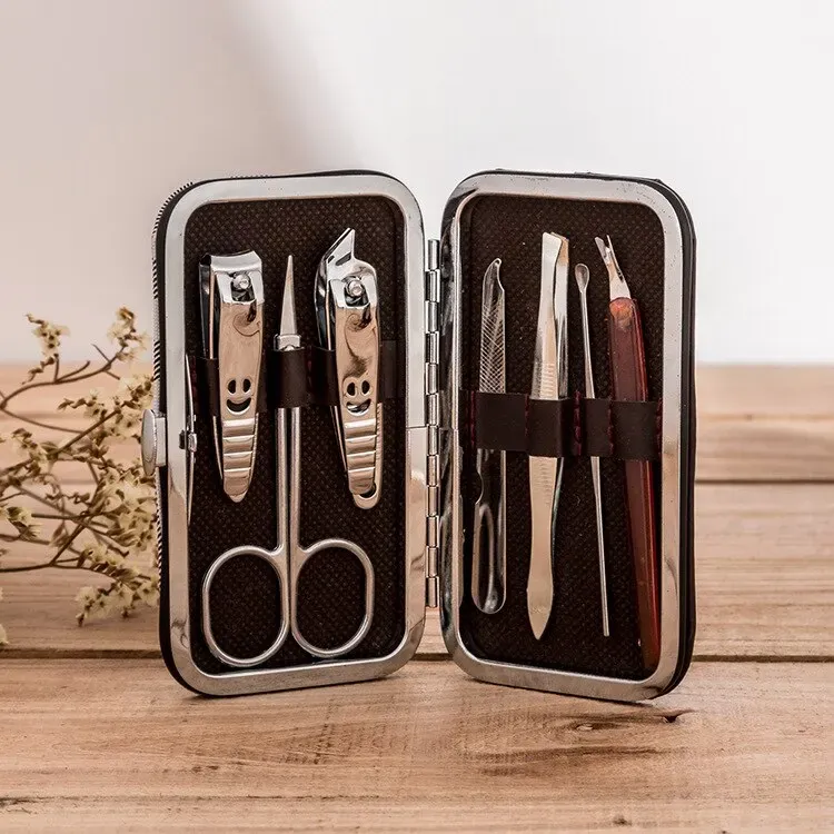 Kit de 11 outils créatifs pour ongles BeeChip, vue d'ensemble