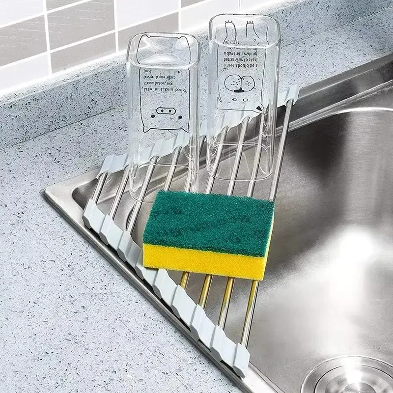 Égouttoir d'angle triangulaire en acier inoxydable