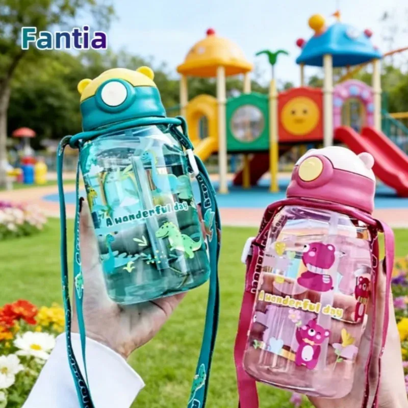 Gourde pour enfants 650 ml avec paille, sans BPA et anti-fuite - Image 1