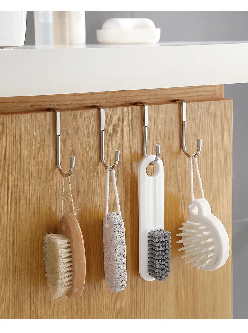 Crochet double en S dans un intérieur élégant