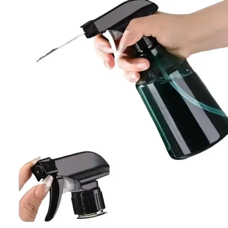 Bouteille pulvérisatrice sous différents angles