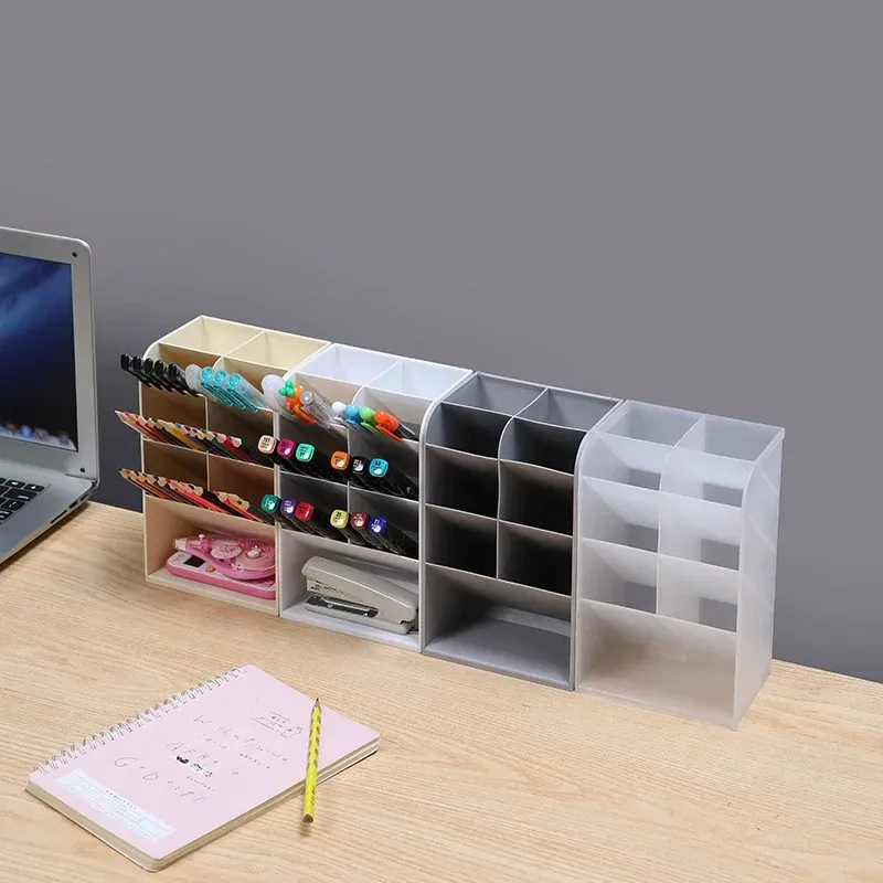 Porte-stylos organisateur sous un autre angle