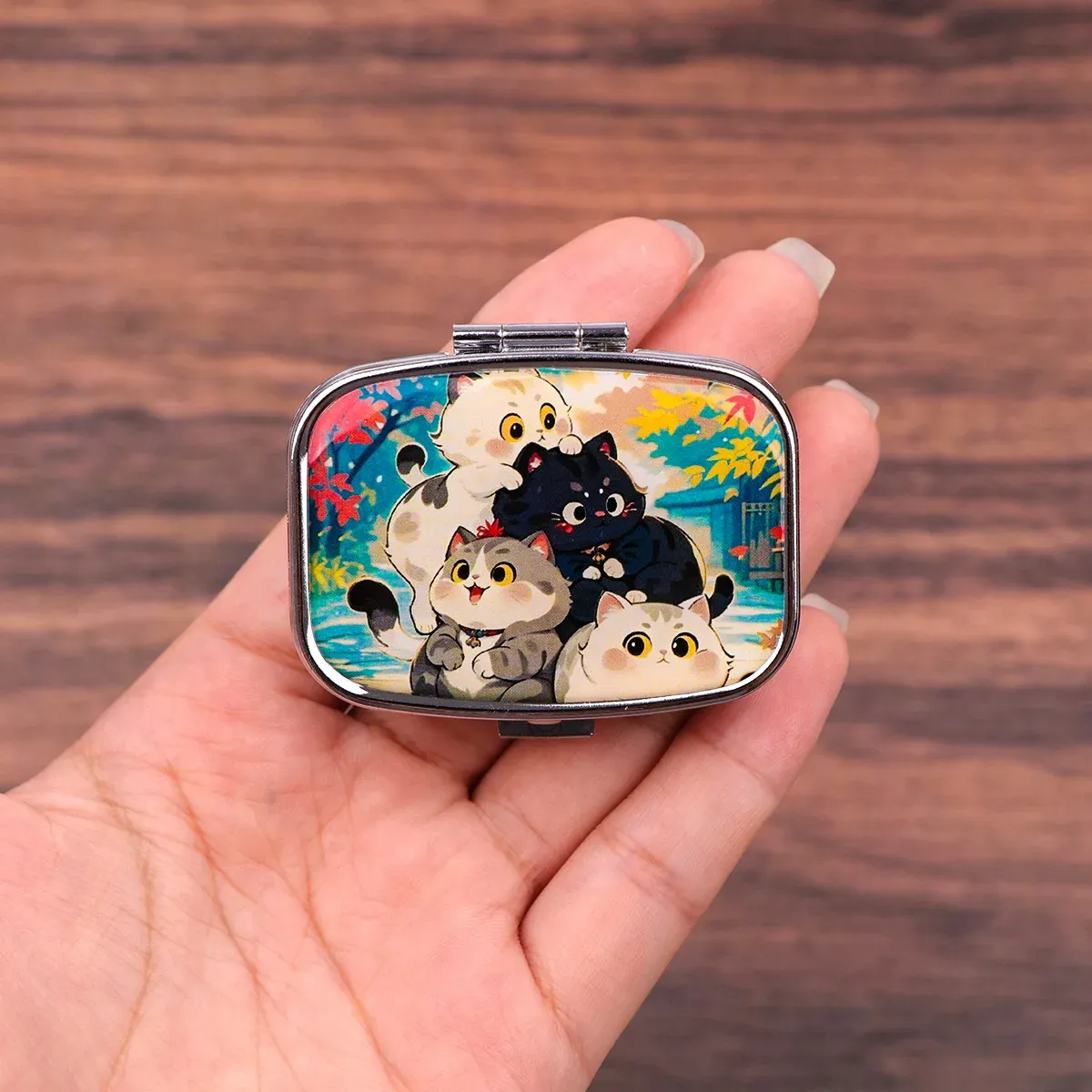Boîte à pilules chat noir, petit pilulier scellé à motif chat de dessin animé, boîte à bijoux de voyage portable, mini organisateur, étui de rangement pour médicaments 10