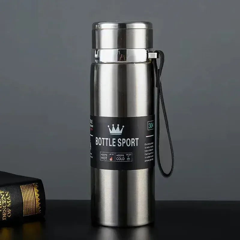 Bouteille isotherme, mise en valeur du design