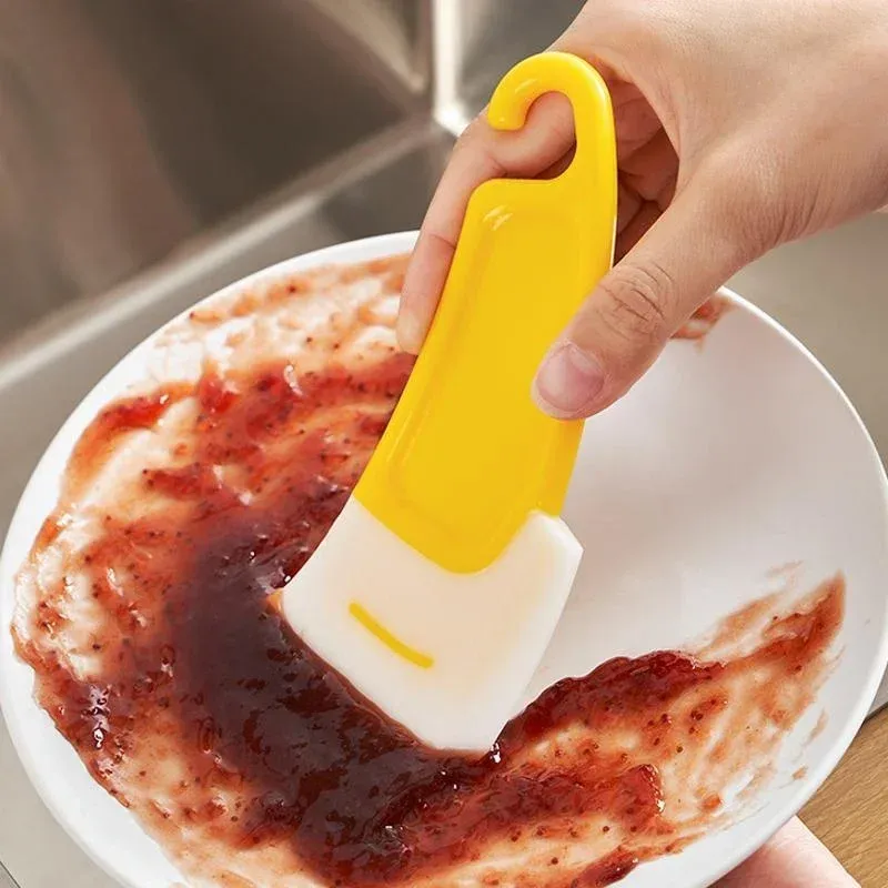 Grattoir de cuisine pour un rangement pratique