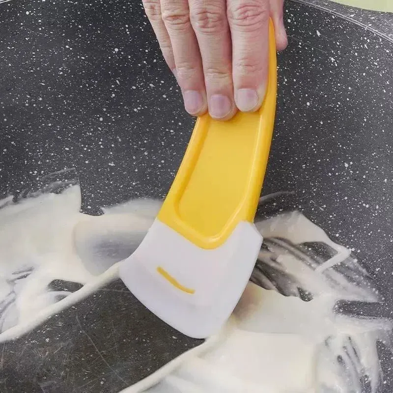 Spatule grattoir sous différents angles