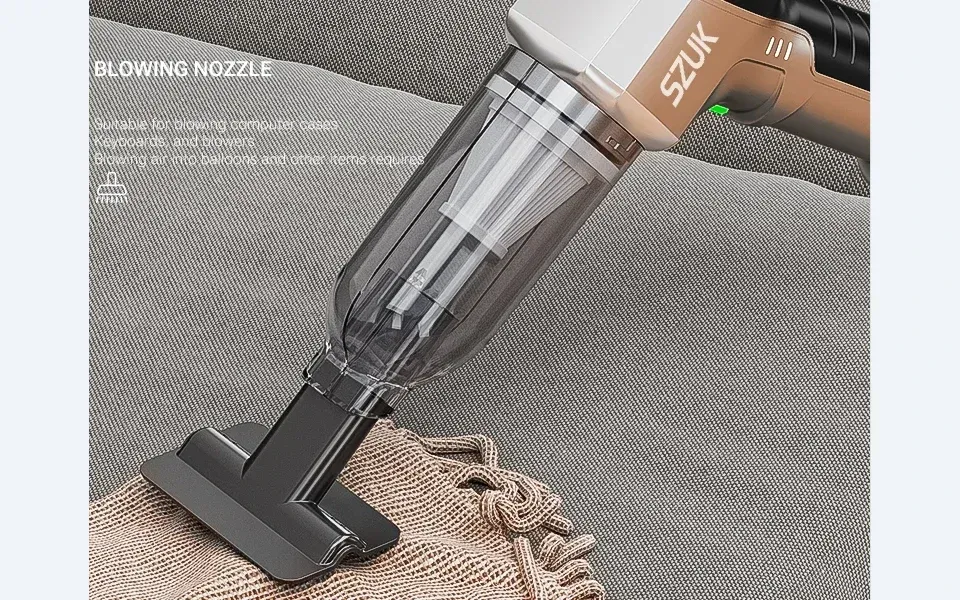 Aspirateur de voiture, nettoyage du coffre