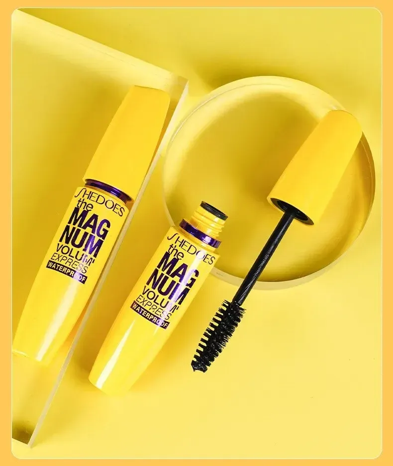 Effet volume du mascara 3D