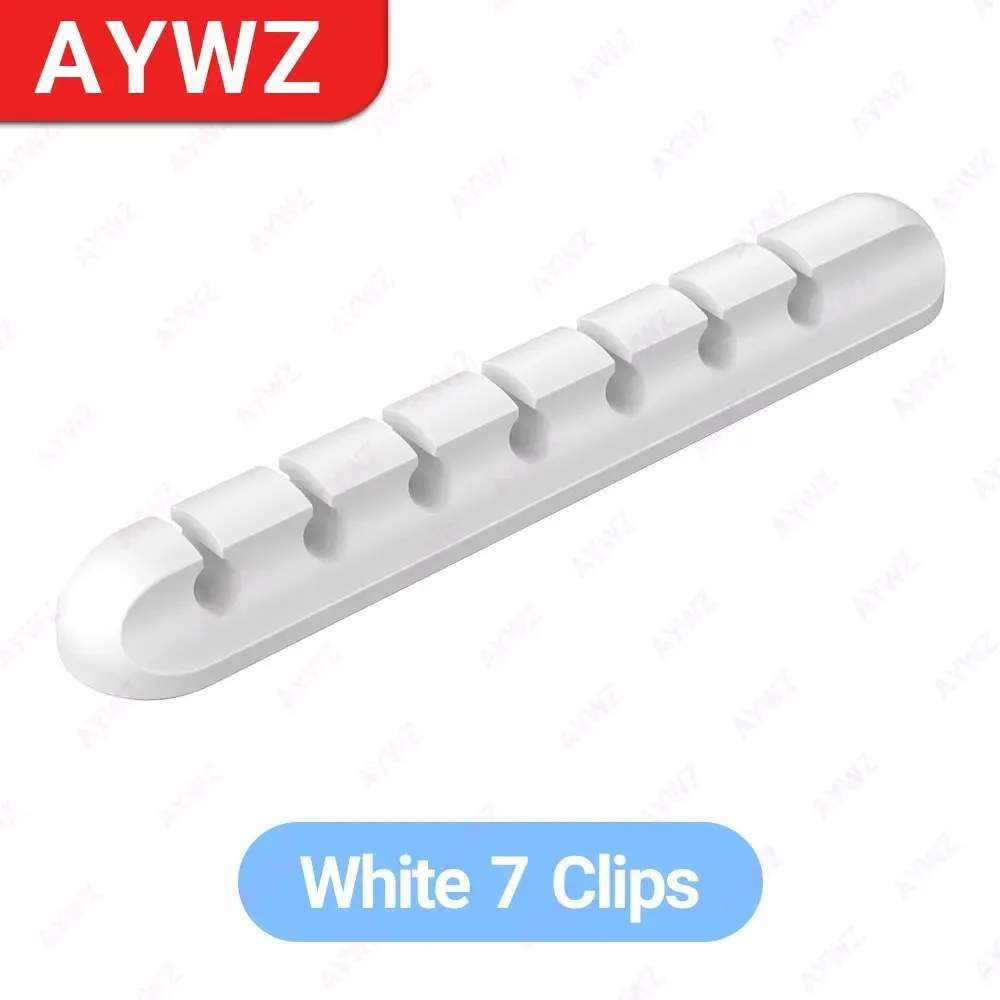 Le title is already in French, so I'll translate it into clean, professional French for an e-commerce listing without the keyword stuffing.

Clips de support de câble adhésifs, gestion des câbles pour bureau, passe-câbles pour câble de charge USB, table de chevet, alimentation et souris 10