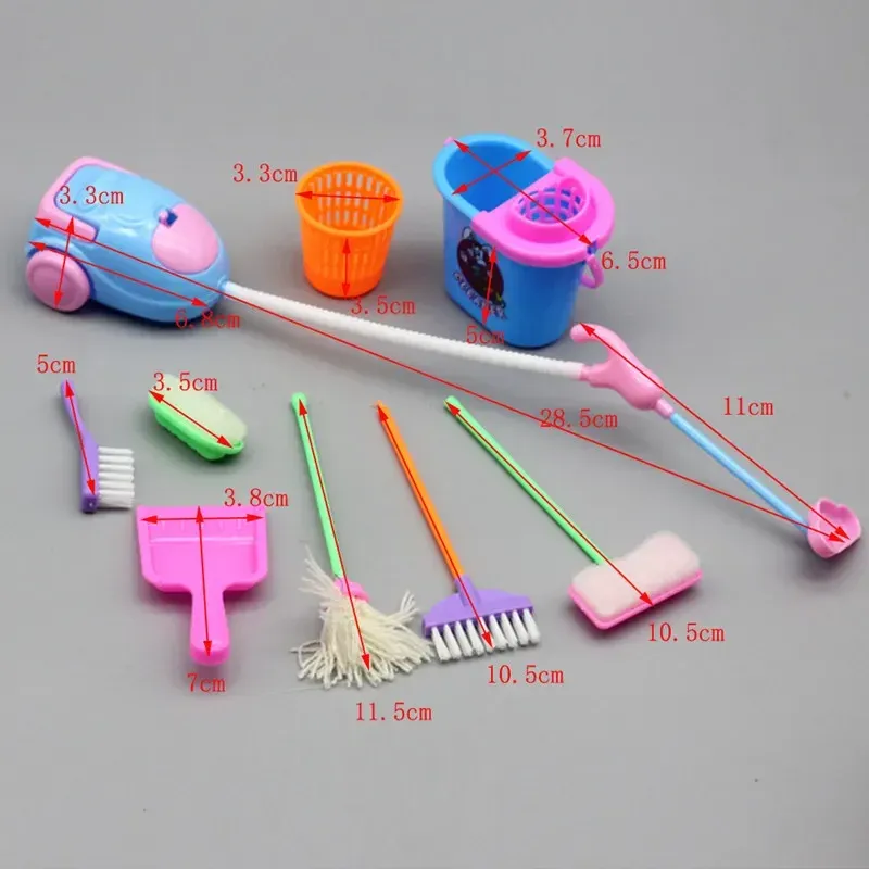 Détail des accessoires de nettoyage miniatures