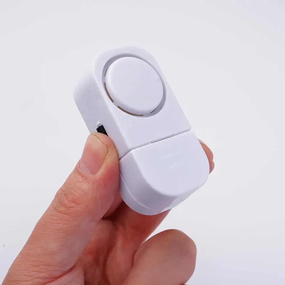 Alarme installée sur une porte