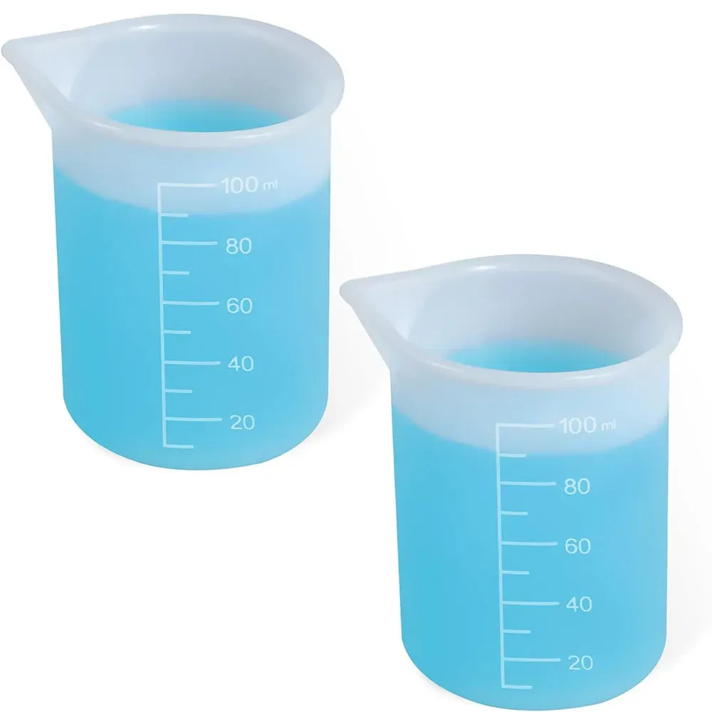 Lot de 2 tasses doseuses en silicone pour lessive, souples et réutilisables - Image 1
