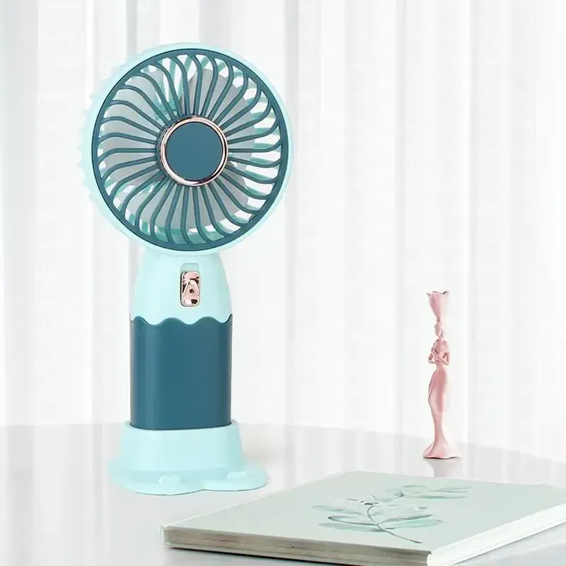 Ventilateur portable dans un espace de vie