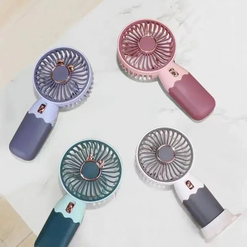 Ventilateur portable en mode support