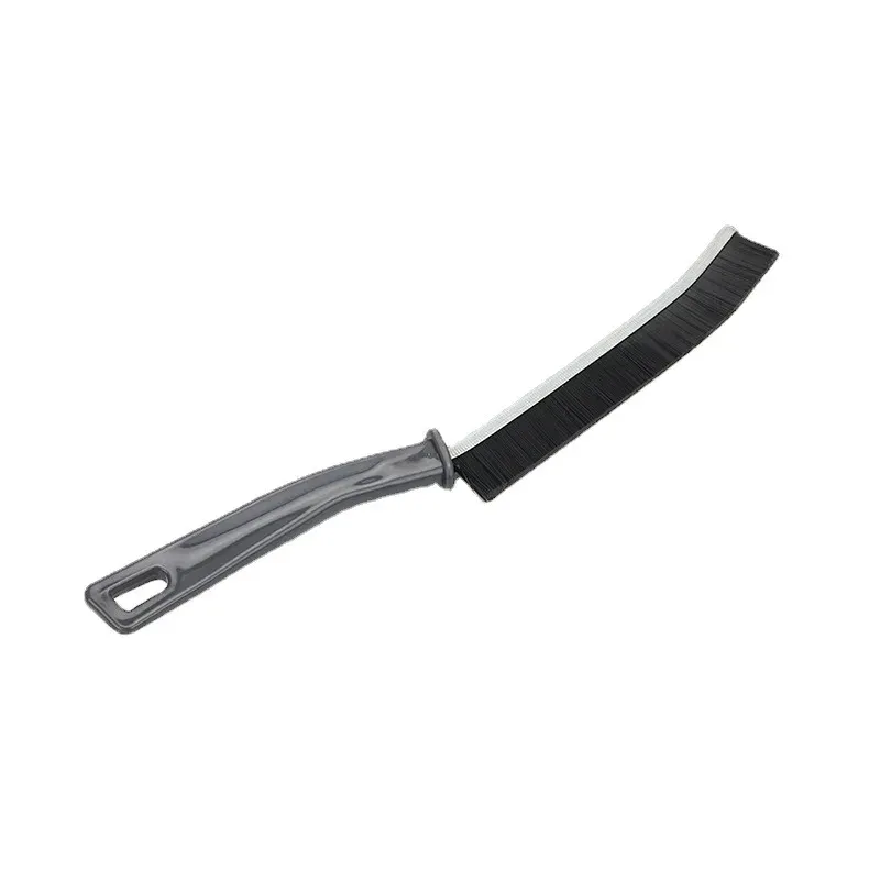 Brosse de nettoyage pour angles morts