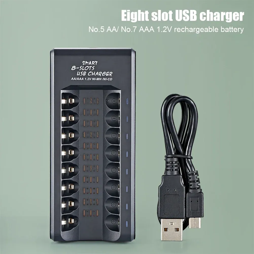 Chargeur de piles rechargeables USB 8 emplacements, charge rapide, protection contre les courts-circuits, pour piles NiMH AAA/AA 1,2 V 2