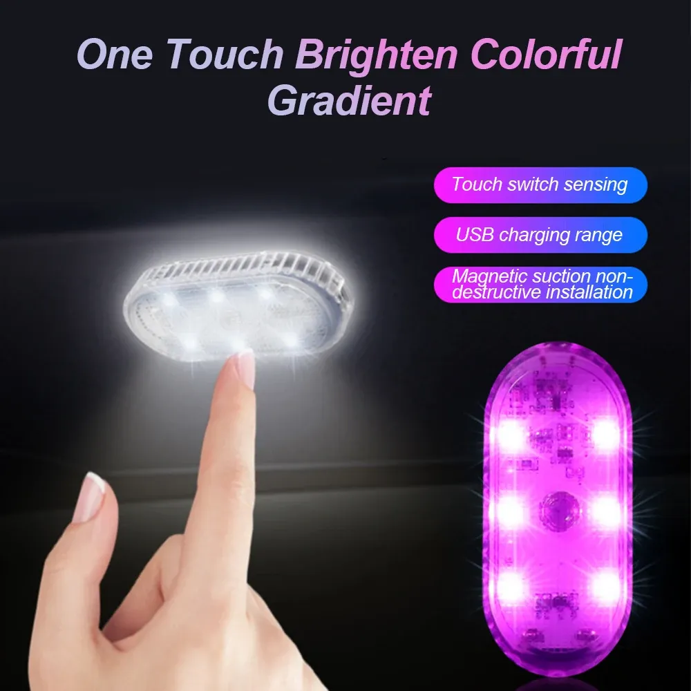Lampe de voiture installée dans l'habitacle