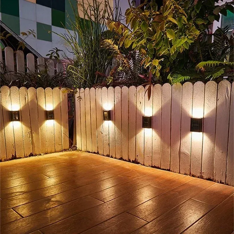 Lampes solaires extérieures à détection, applique murale solaire étanche, éclairage de jardin 4