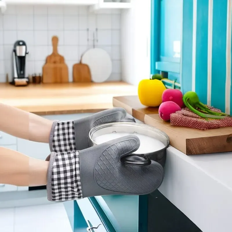 Gant isolant en silicone, anti-brûlure et antidérapant pour la cuisine, long et épaissi, résistant aux hautes températures 2
