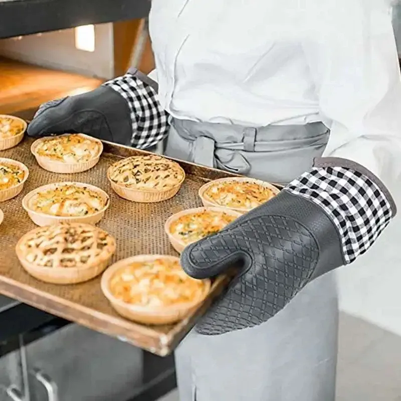 Gant isolant en silicone, anti-brûlure et antidérapant pour la cuisine, long et épaissi, résistant aux hautes températures 4