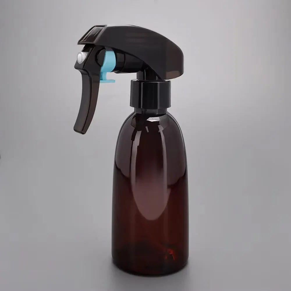 Pulvérisateur d'eau professionnel pour salon