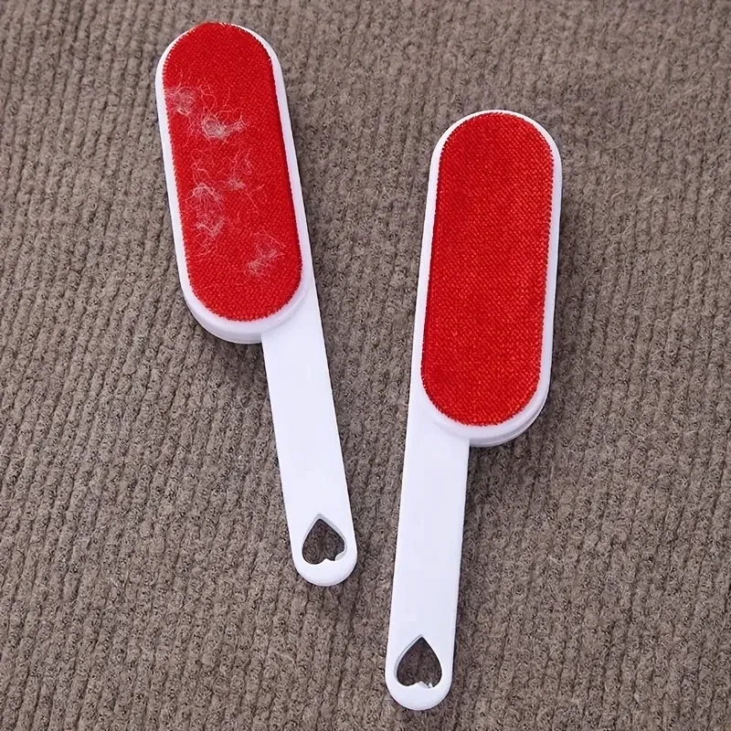 Brosse anti-peluches finition