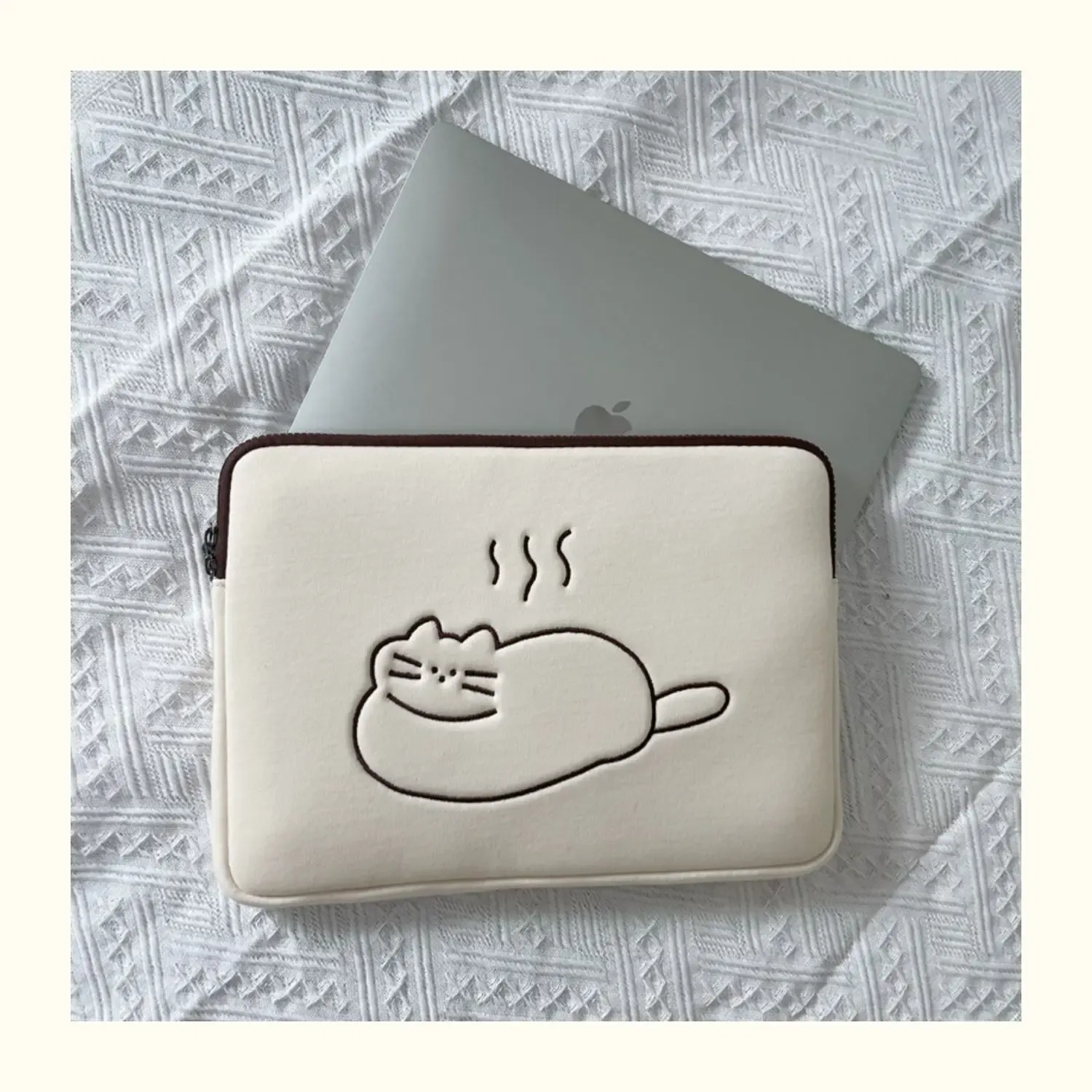 Pochette ordinateur portable avec ordinateur