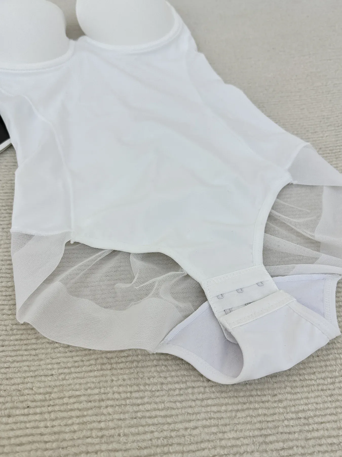 Body shapewear, mise en situation