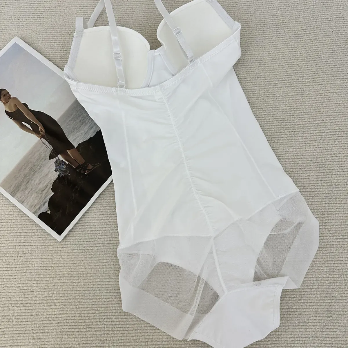 Naisstoo Body Gainant pour Femme, Combinaison Sans Couture à Contrôle du Ventre avec Soutien-Gorge Intégré 10