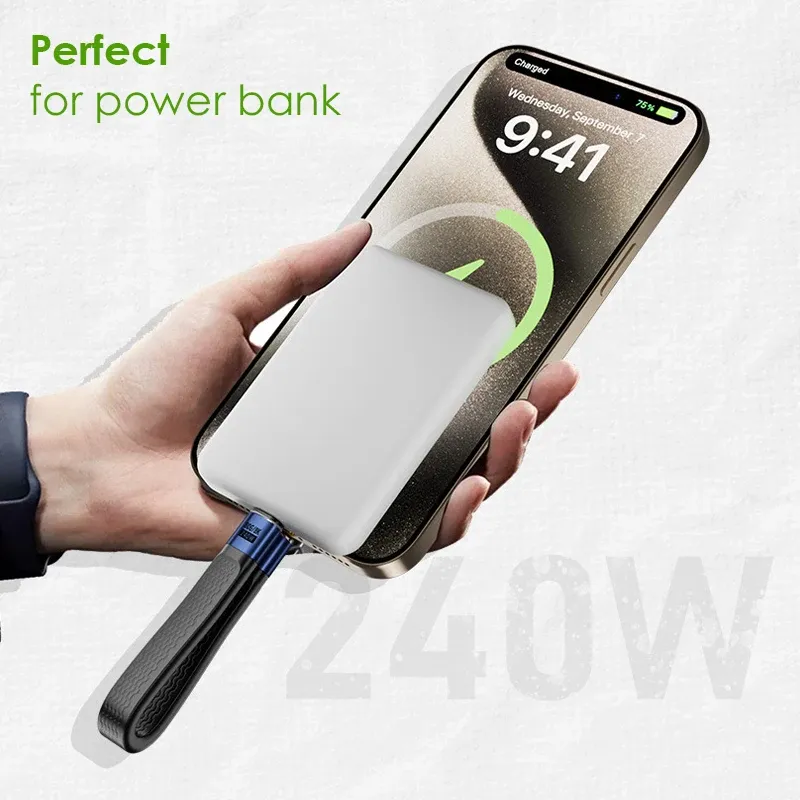 Câble USB4 Type-C avec porte-clés