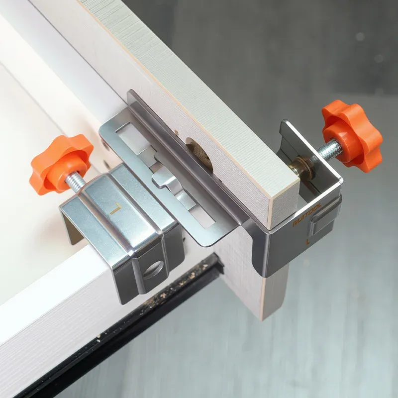 Serre-joints réglables pour tiroirs, usage