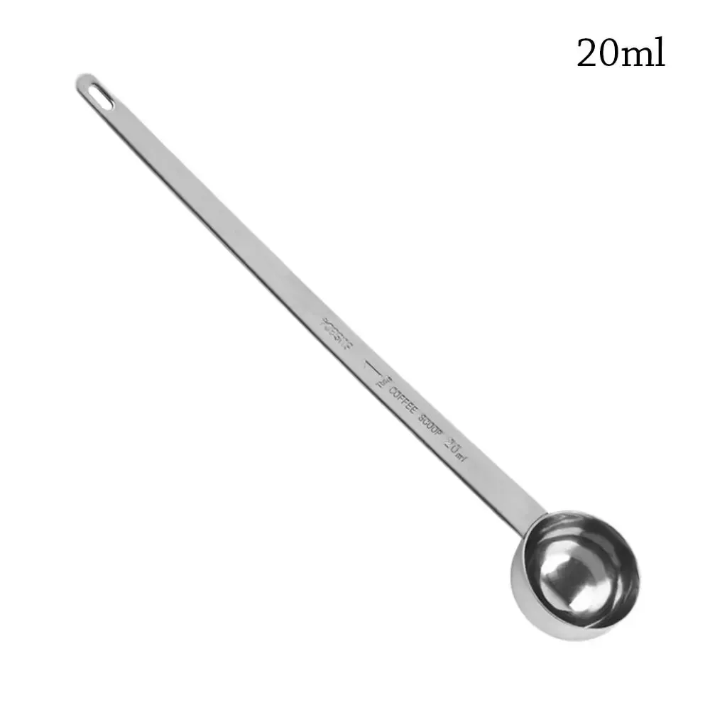 Cuillère doseuse, mise en situation avec ingrédients