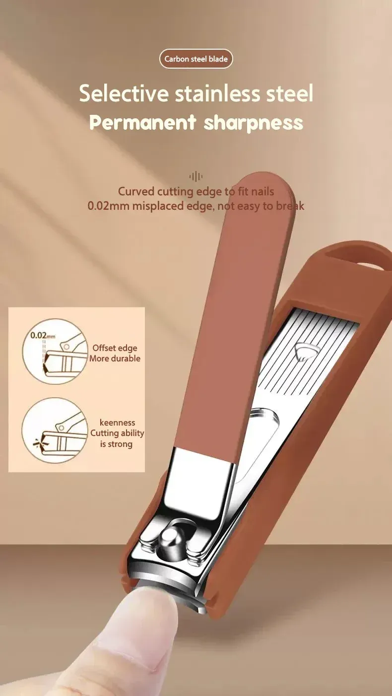 Détail des coupe-ongles et accessoires