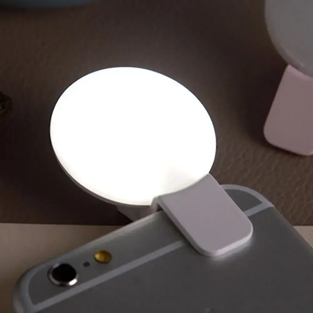 Anneau lumineux LED pour selfie compatible smartphone, mini, durable et pratique, avec trois niveaux de luminosité et pince de fixation pour photographie, lumière de remplissage 3
