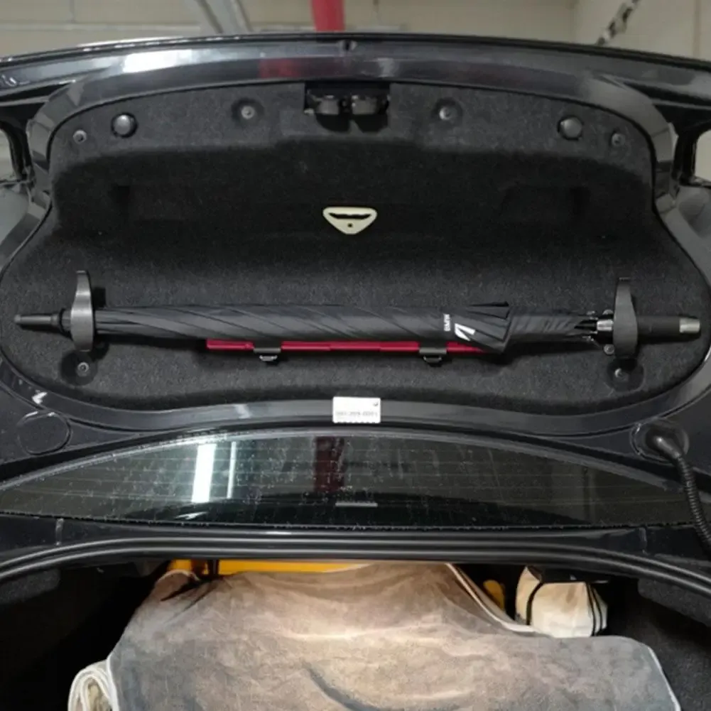 Support multifonctionnel pour véhicule, détail
