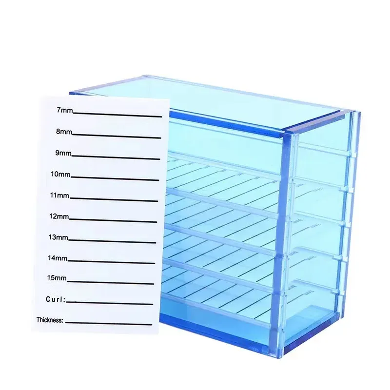 Boîte de rangement en situation sur un poste de travail
