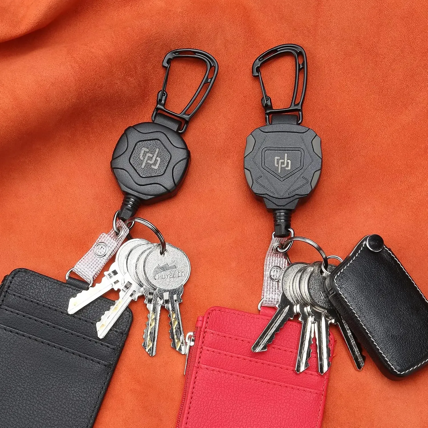 Porte-clés rétractable, finition et mécanisme