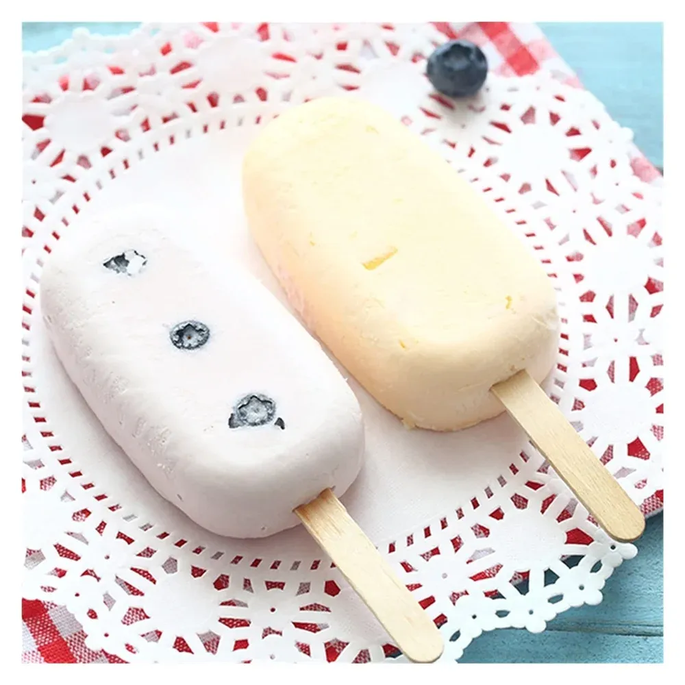 Sucettes glacées maison au moule en silicone