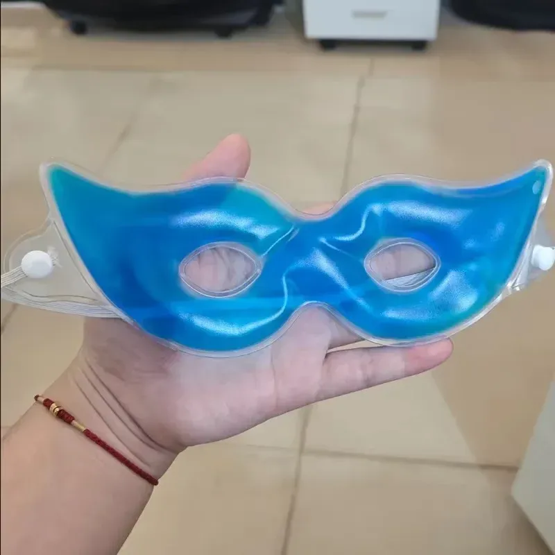 Masque pour les yeux en gel en situation d'utilisation