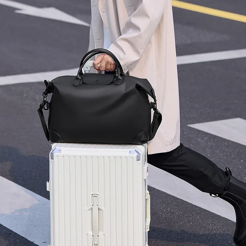 Sac fourre-tout de voyage grande capacité – Style sportif pour voyages, sport et aventures en plein air 3
