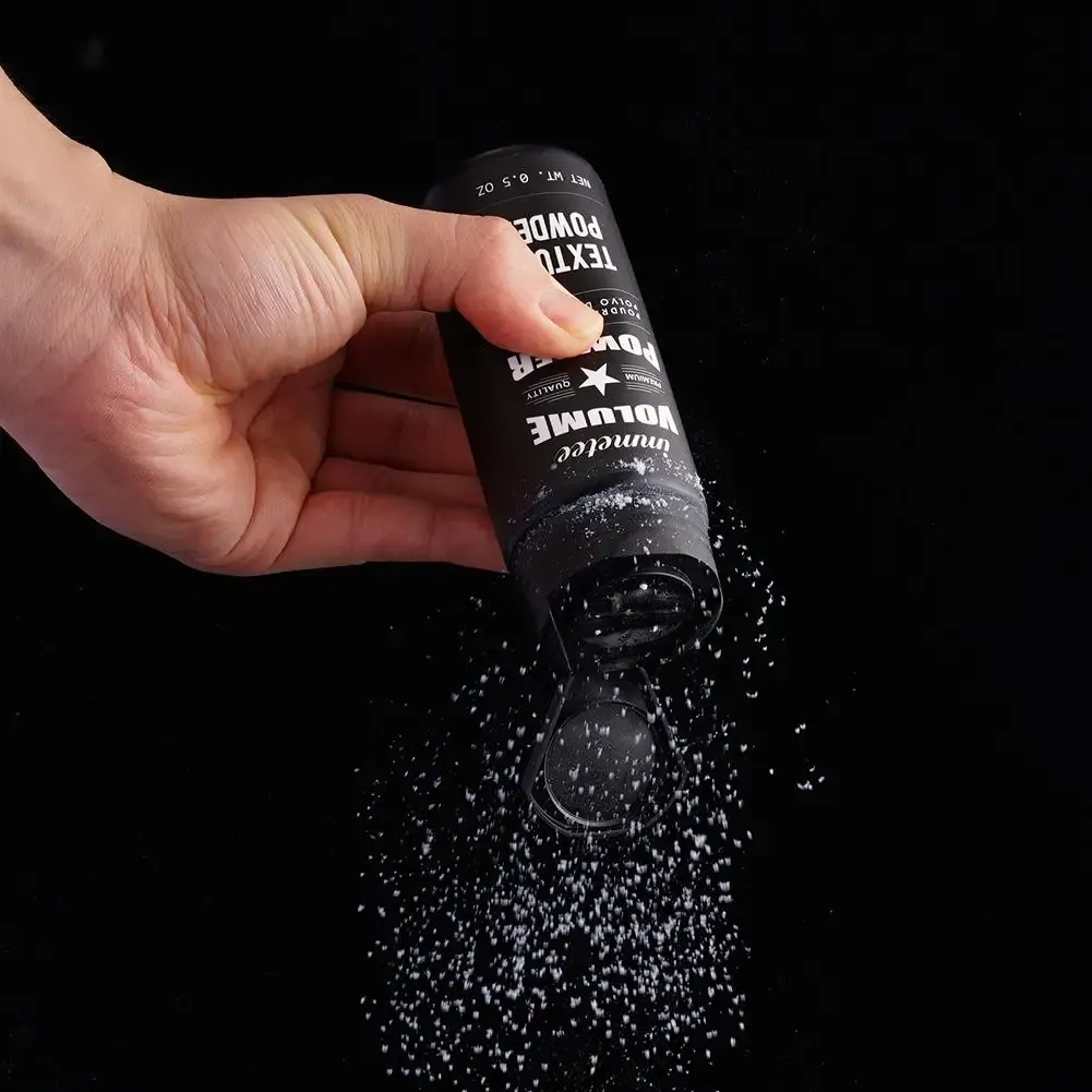 Poudre coiffante volumisante, mise en valeur du volume