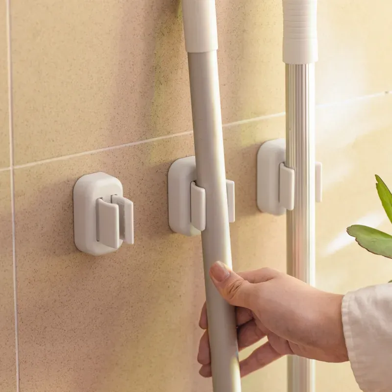 Porte-brosse à dents mural auto-adhésif, clip pour balai, support de rangement polyvalent, gain de place, organisateur de salle de bain, lot de 1/2 2