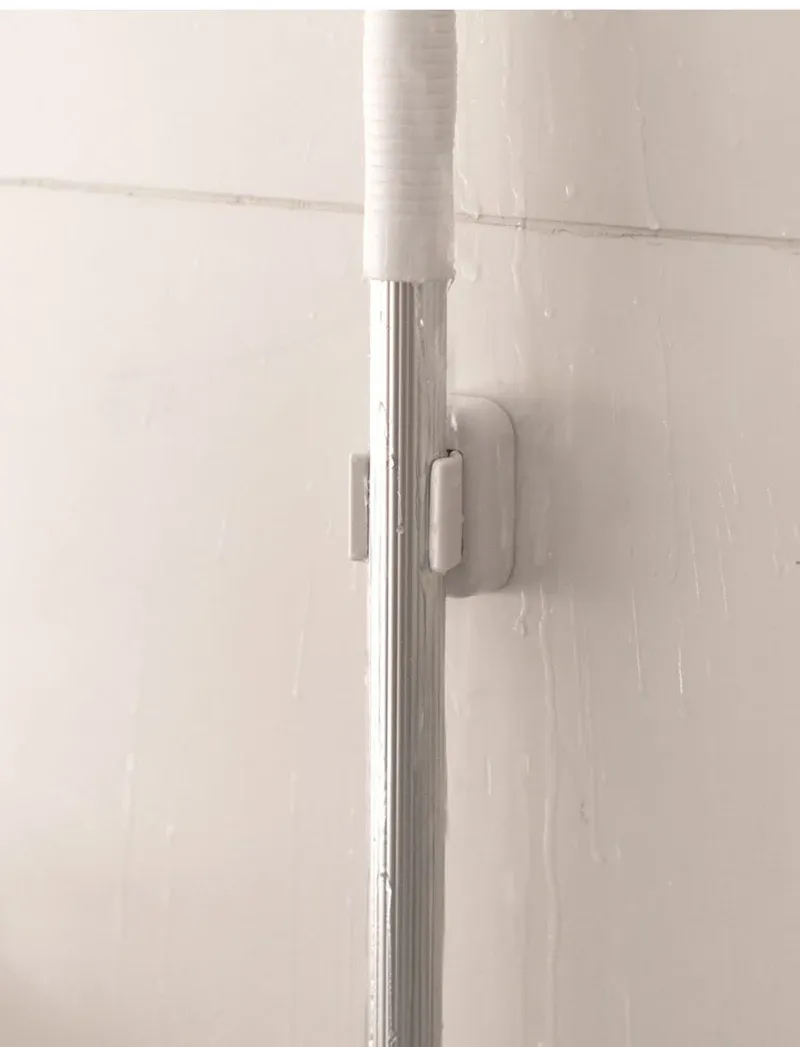 Détail du porte-brosse à dents mural auto-adhésif