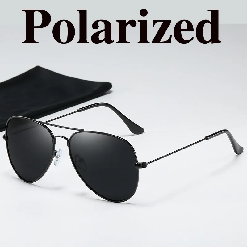 Lunettes de soleil aviateur, style lifestyle