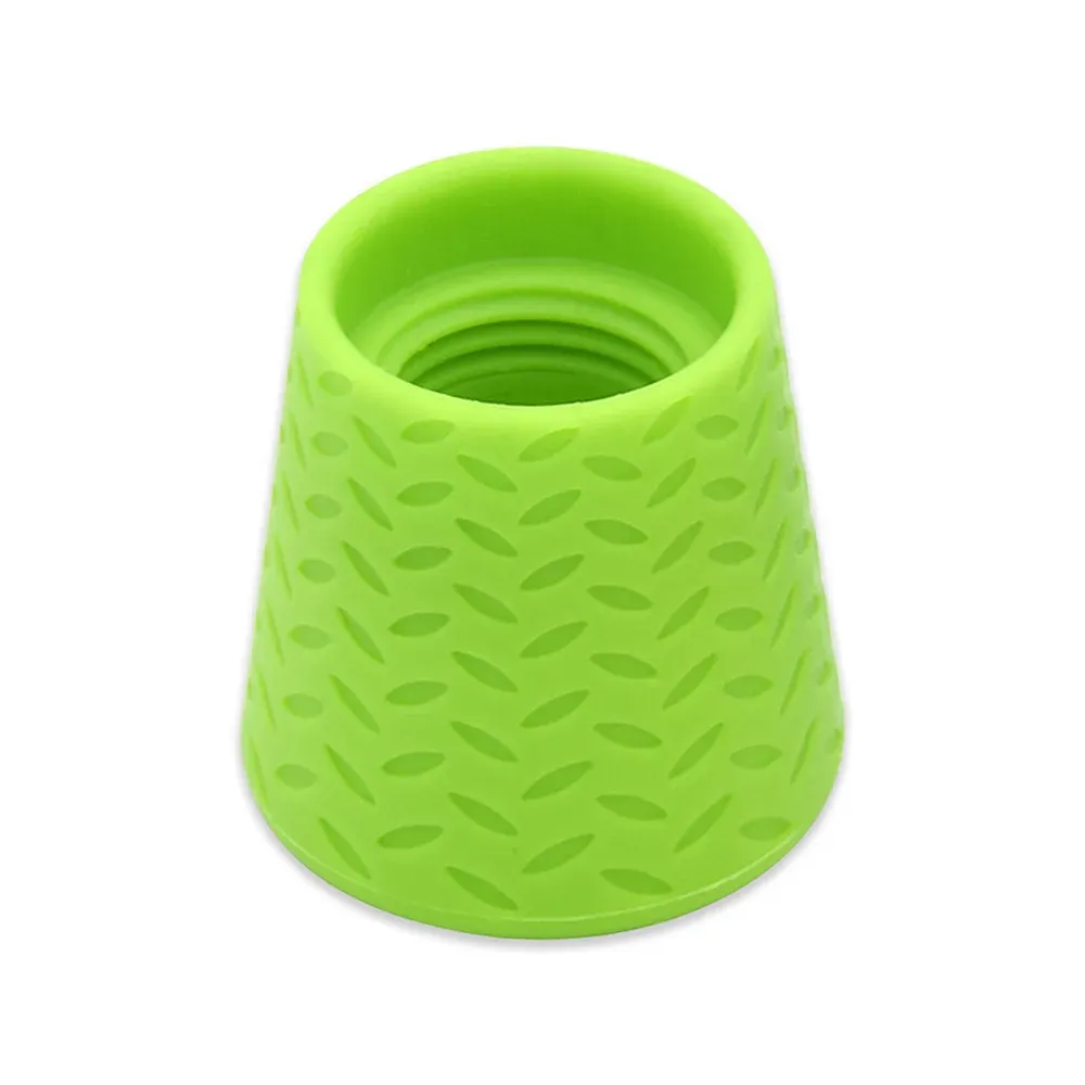 Le title is already in French, so I'll render it as a clean, professional product title:

Buse de douche portable pour bouteille, capuchon pulvérisateur pour le camping, la plage, les voyages en voiture et le lavage des pattes d'animaux, compatible avec la plupart des bouteilles de 16 oz à 2 L 11