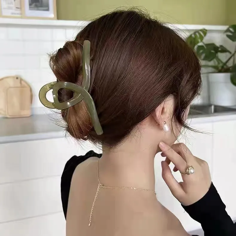 Détail du design de la pince à cheveux