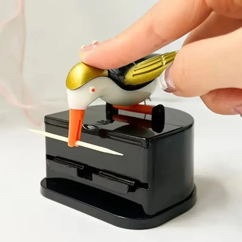 Distributeur automatique de cure-dents à une touche, design pic-bois 5