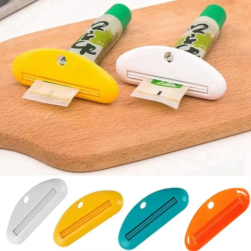 Vue détaillée du distributeur de dentifrice