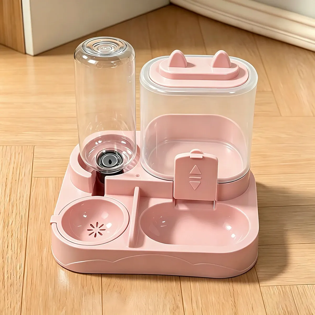 Distributeur 2 en 1 eau et nourriture pour animaux de compagnie, compartiments séparés pour aliments secs et humides, plastique durable et transparent, sans pile, idéal pour chats et chiens en voyage 9